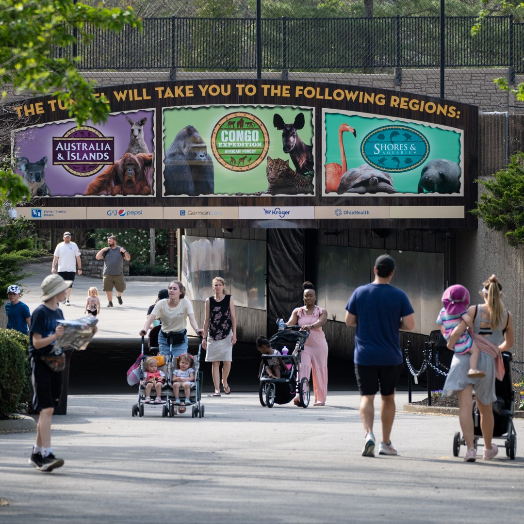 what time does the columbus zoo close on sunday